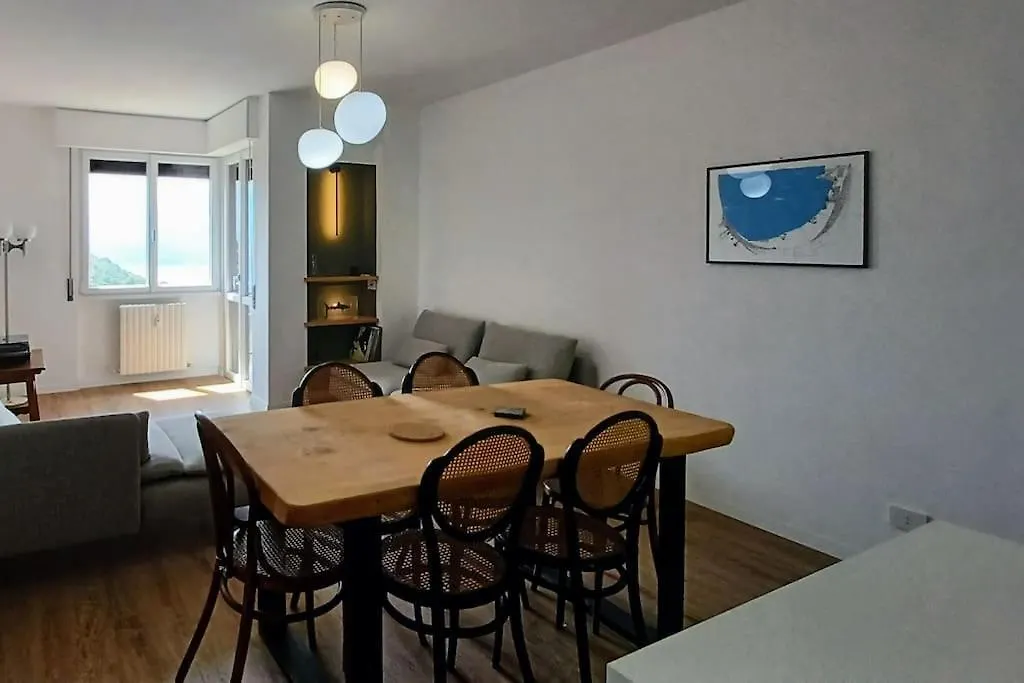 Casa Oliva: Stunning Views And Green Surroundings Perledo 0*,