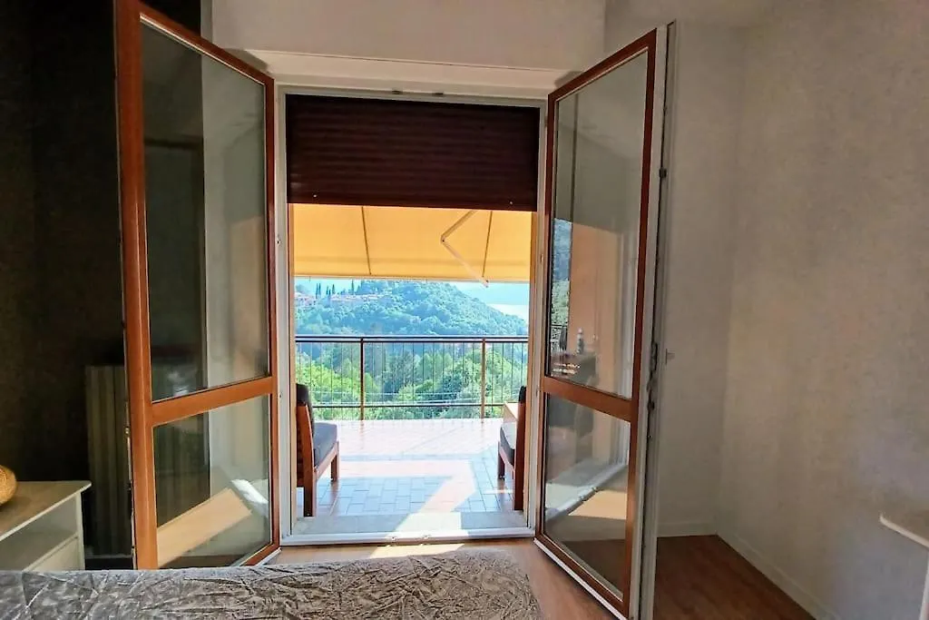 Apartment Casa Oliva: Stunning Views And Green Surroundings Perledo Italy